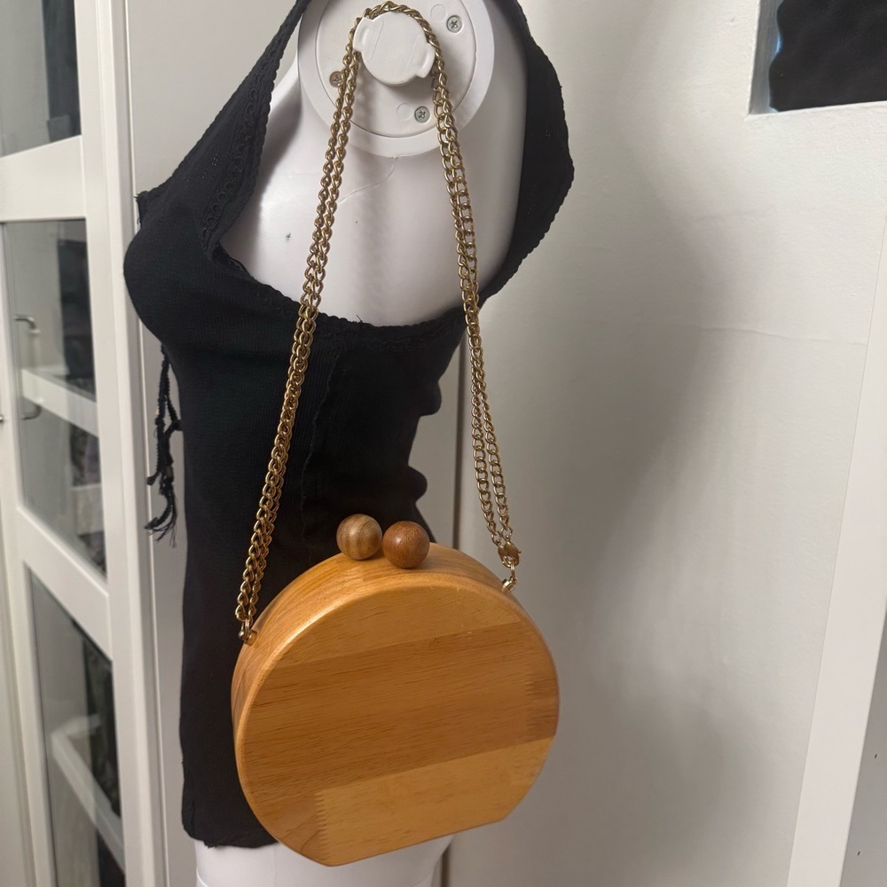 Crossbody bag wood Ince Christopher kiss lock Round Wooden Handbag w/ Gold Chain